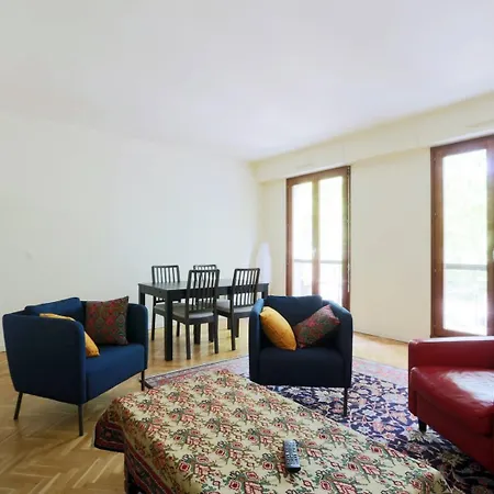 Spacious T3 #jeanjaurès#tours #hypercentre#parking