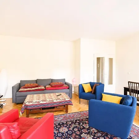 Spacious T3 #jeanjaures#tours #hypercentre#parking *