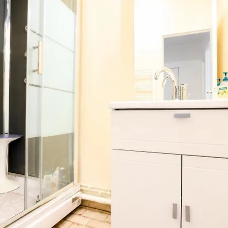 Spacious T3 #jeanjaures#tours #hypercentre#parking Apartamento